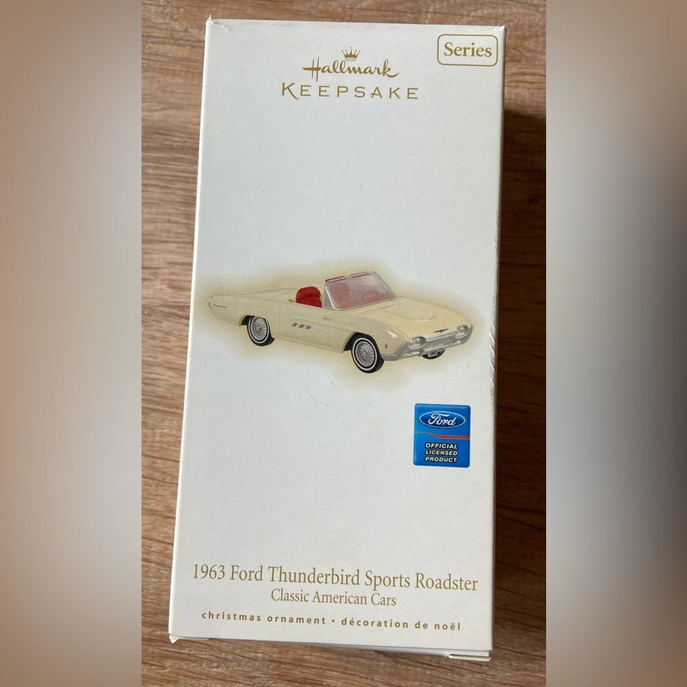 Hallmark Keepsake 1963 Ford Thunderbird Roadster 2009 Classic Cars #19 NIB